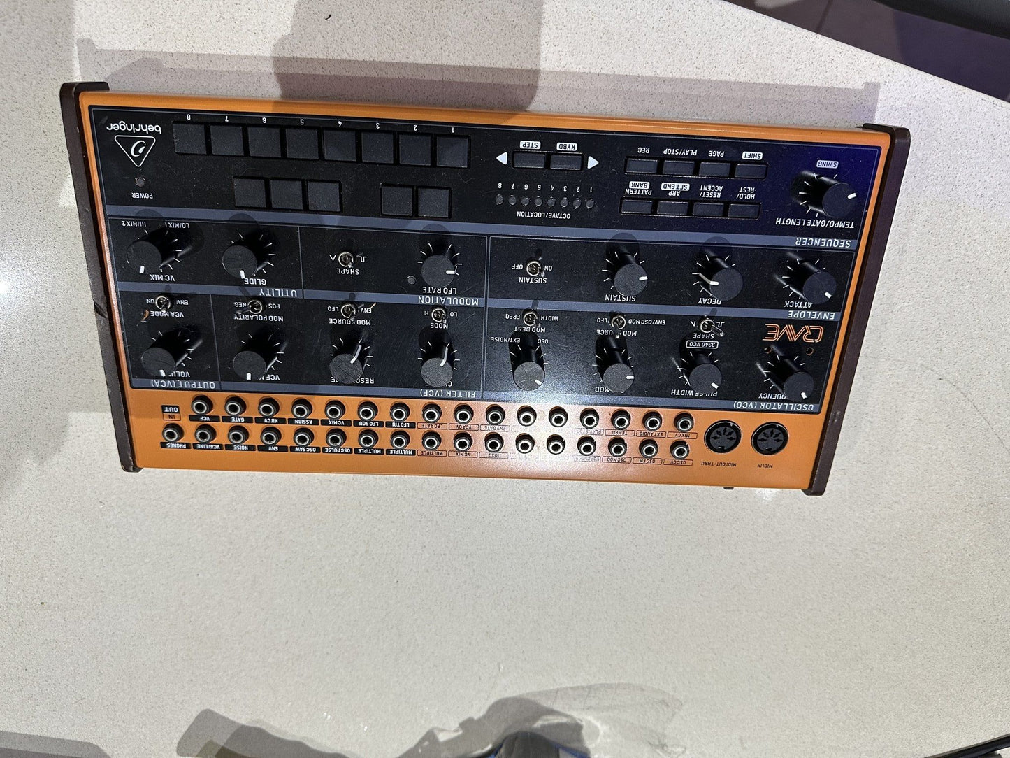 Behringer CRAVE analog synthesizer