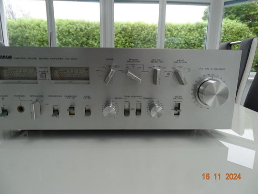 Yamaha CA-2000 Natural Sound integrated amplifier