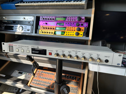 Akai PEQ6