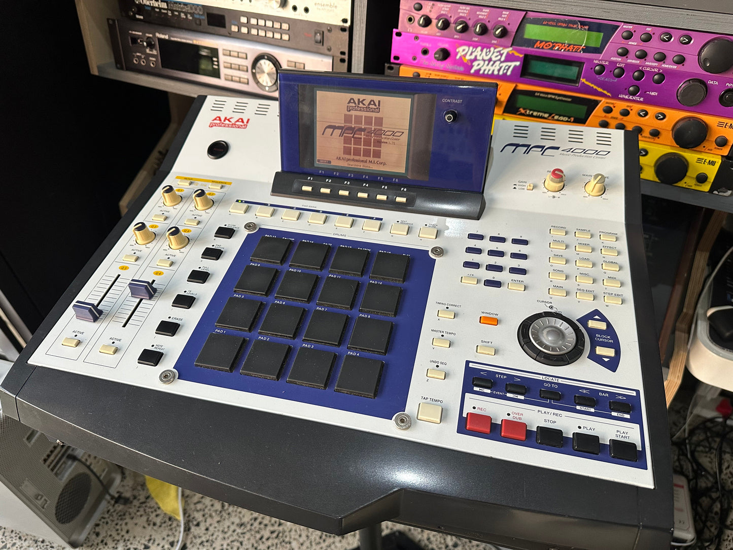 Akai MPC4000