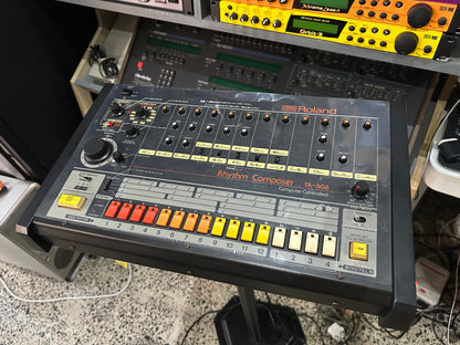 Roland TR-808 rear