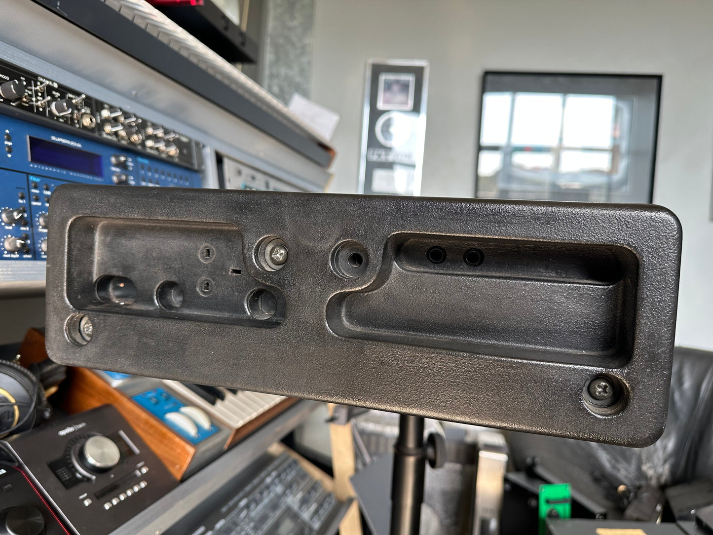 OSCar: The Rare British Mono-Duo Synth With a Cult Following