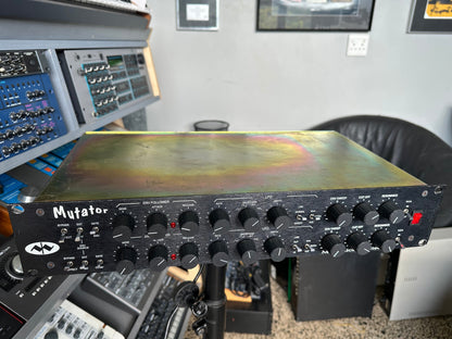 Mutronics Mutator: The Cult Stereo Analog Filter and Envelope Monster