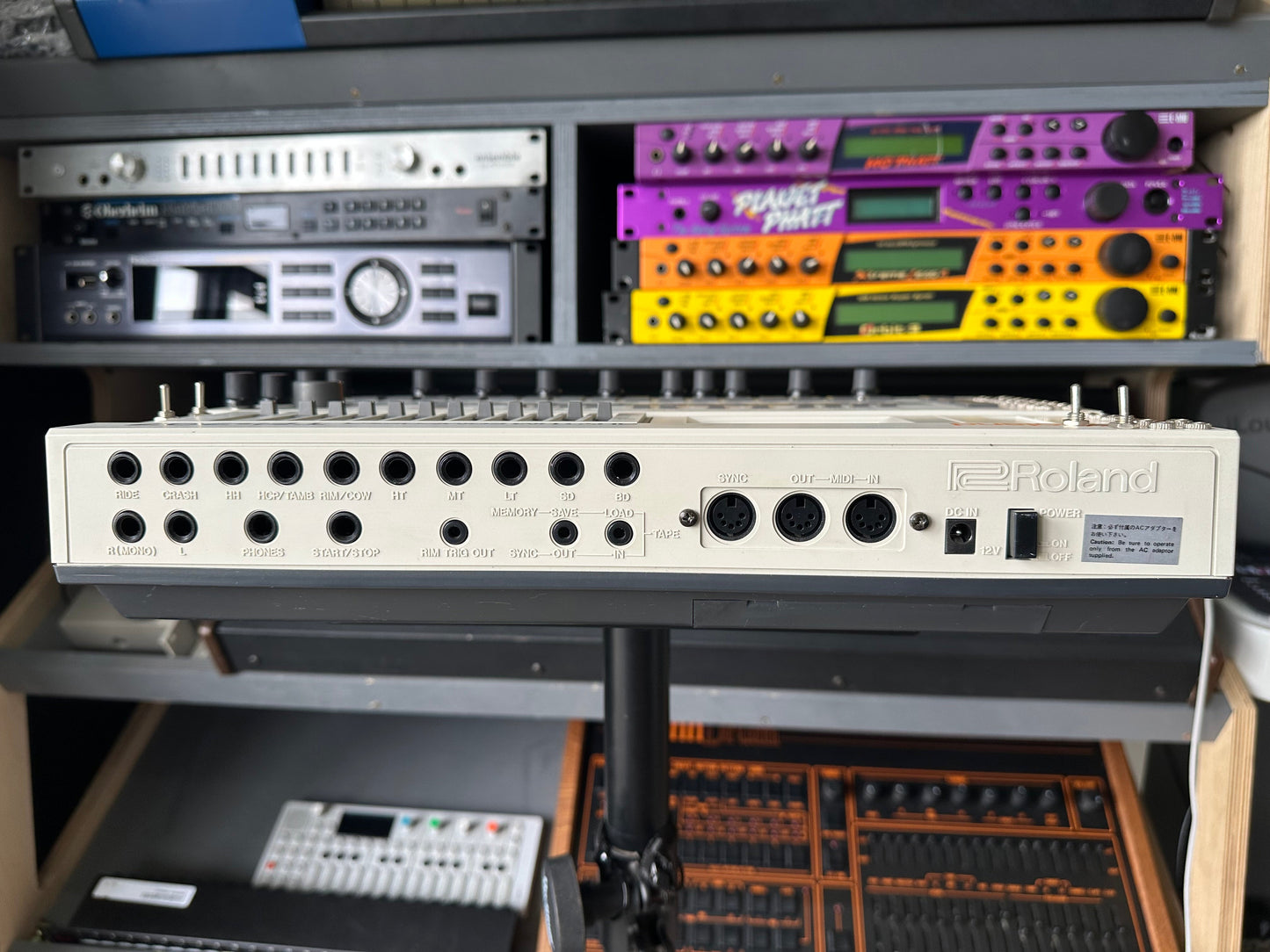 Roland TR-707 rhythm composer