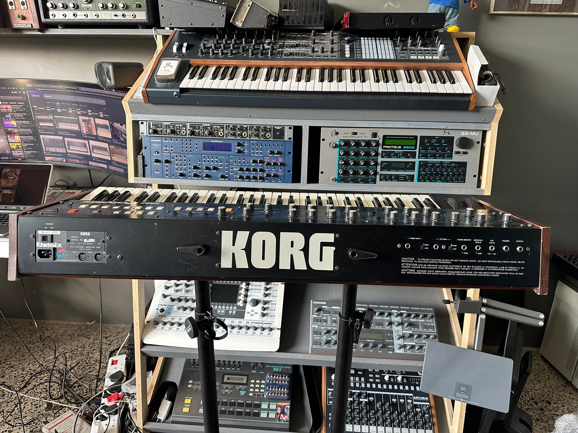 Korg Polysix analog polysynth