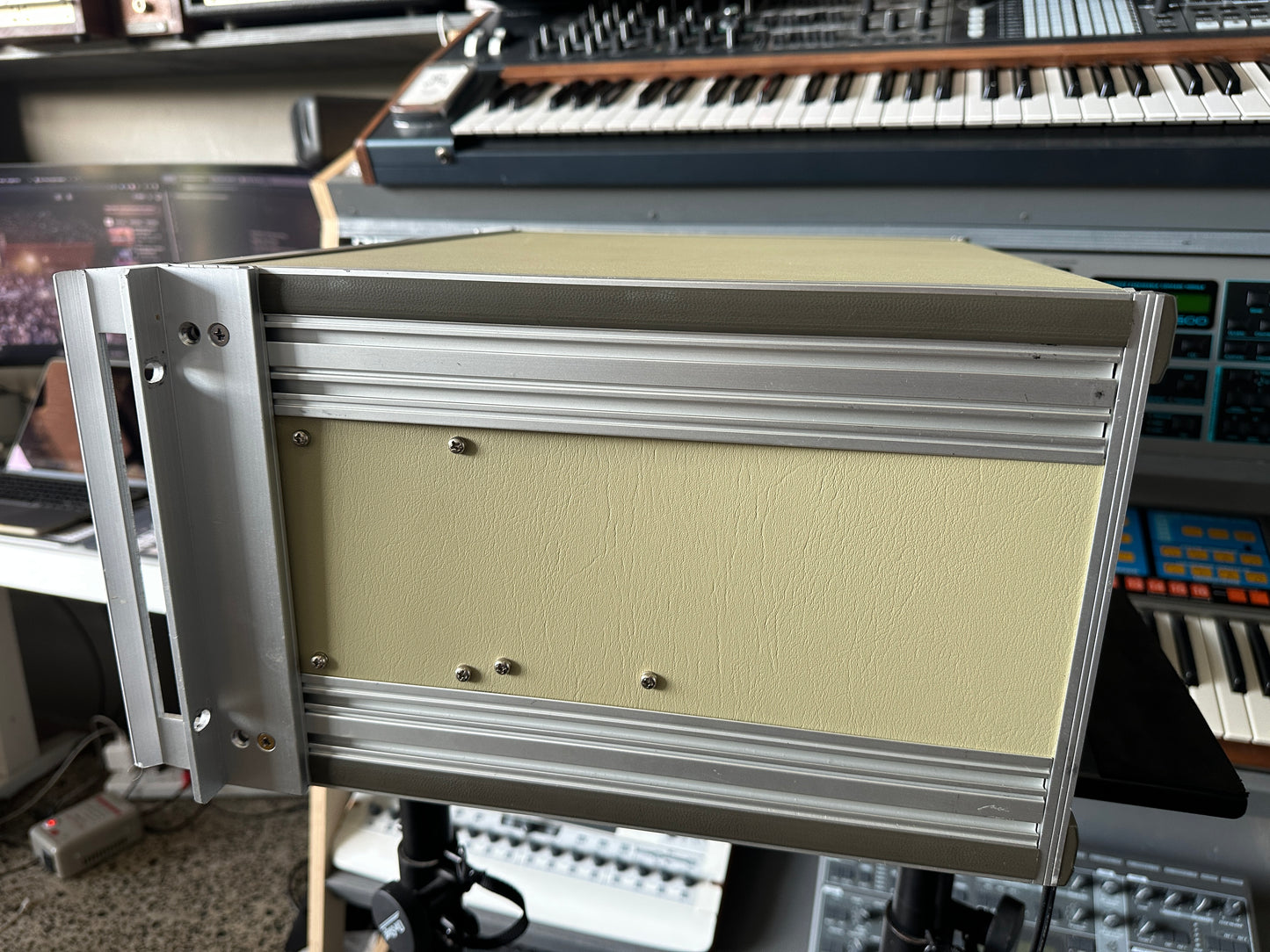 REVAC NM-88 8-channel microphone preamplifier