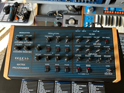 Oberheim Matrix-6R + Access Matrix Programmer: Rackmount Analog Polysynth With Hands-On Control