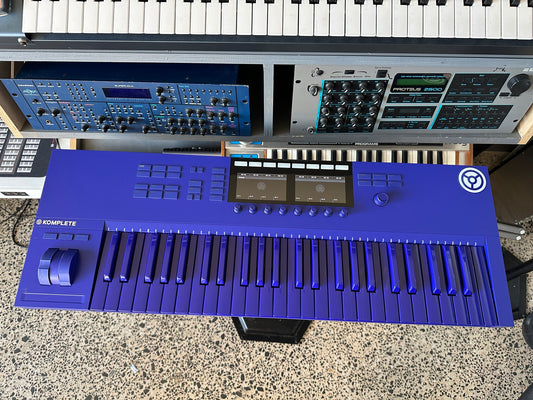 Native Instruments Komplete Kontrol: A Smart Controller Keyboard for the Modern Studio