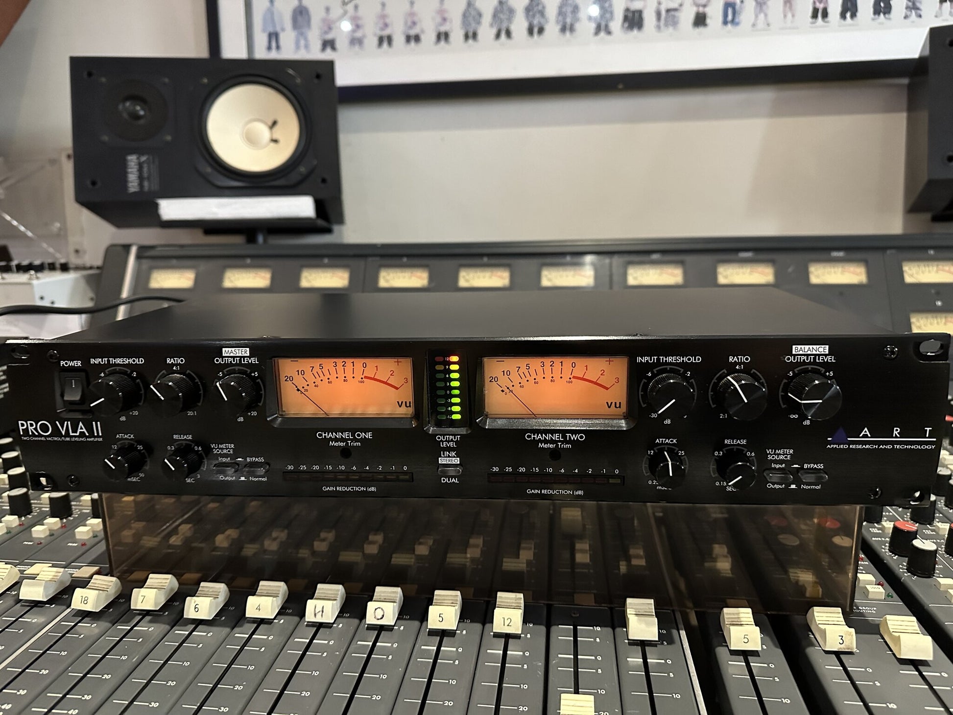 ART Pro VLA II tube compressor