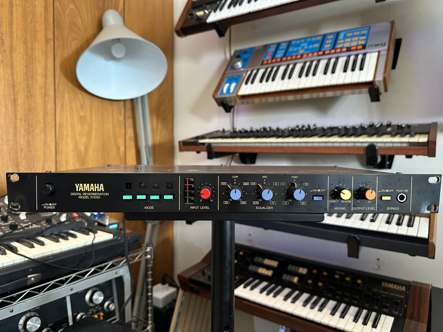 Yamaha R1000 digital reverberation