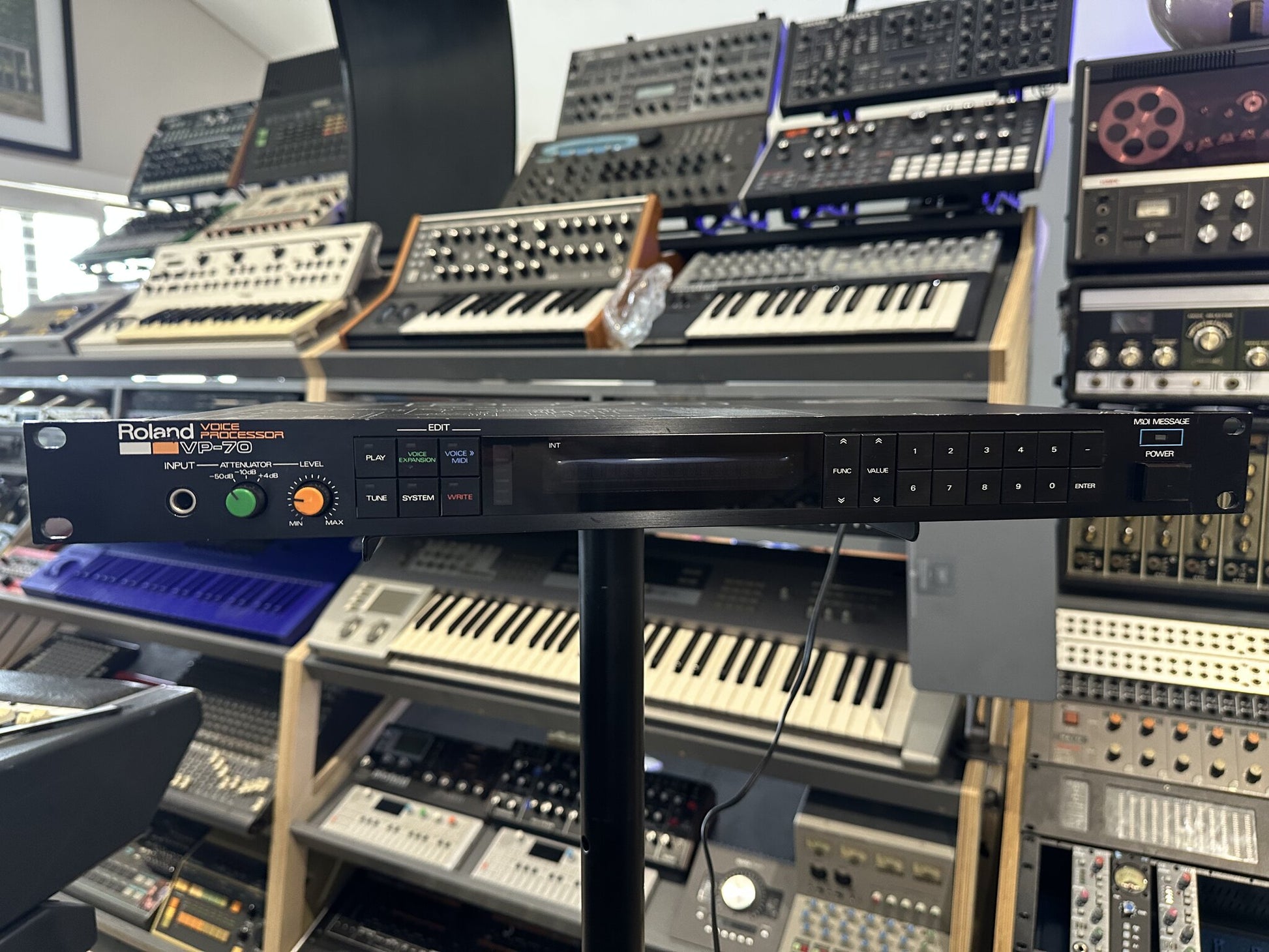 Roland VP-70 voice processor