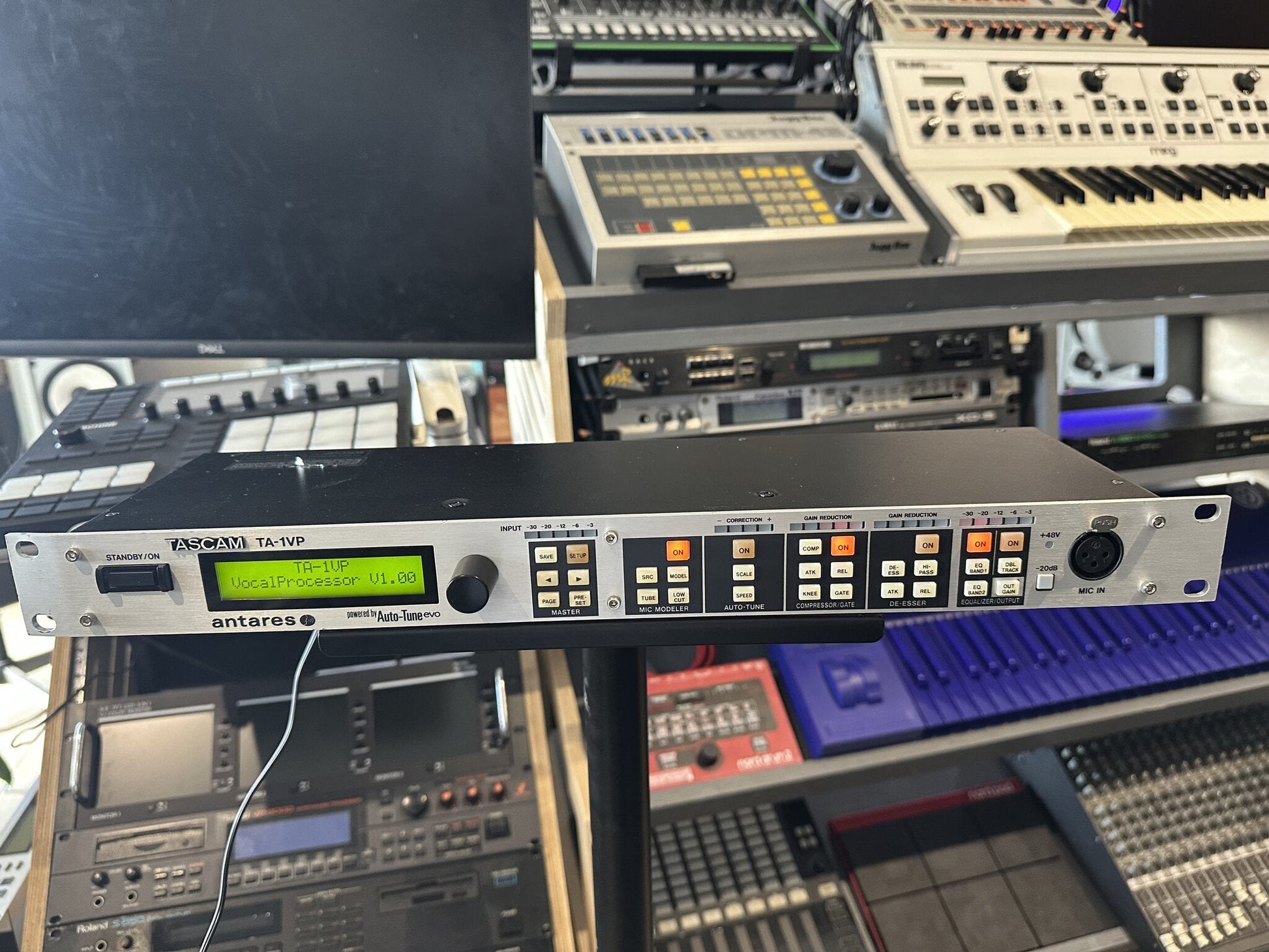 Tascam TA-1VP vocal processor front