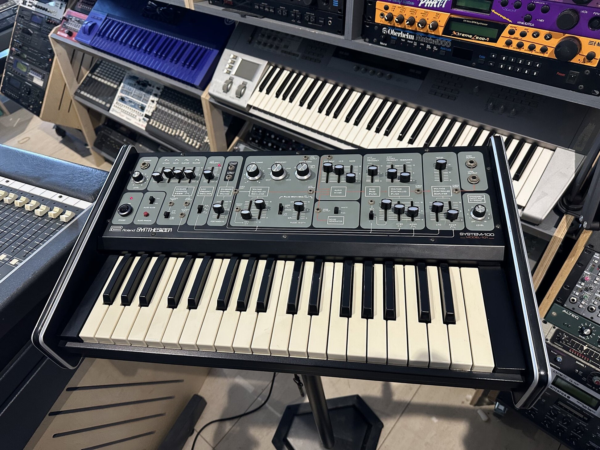Roland System-100 Model 101 synthesizer