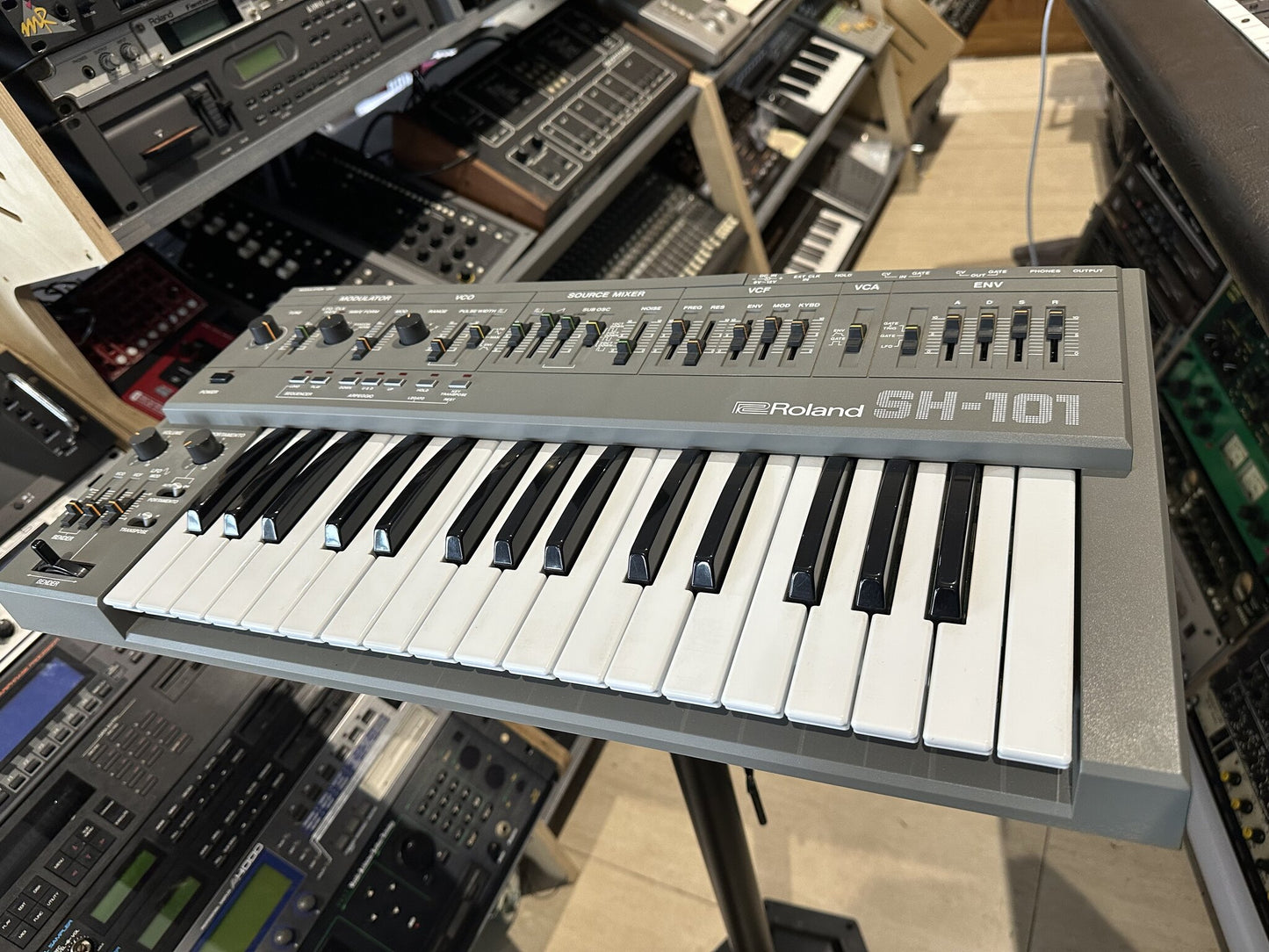 Roland SH-101 monophonic analog synthesizer