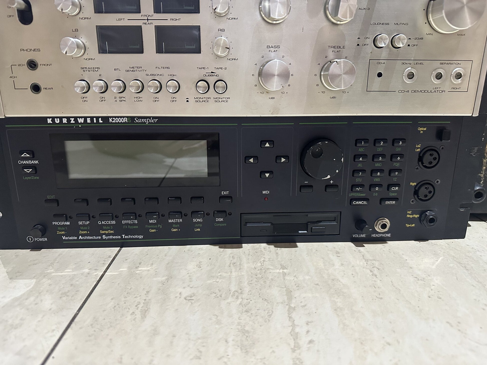 Kurzweil K2000RS VAST rack synthesizer and sampler
