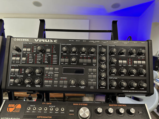 Access Virus C synthesizer