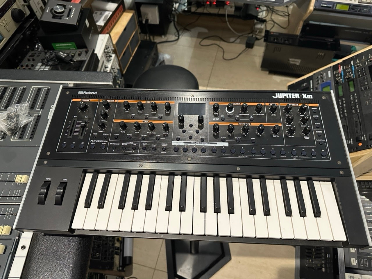 Roland Jupiter-Xm: A Studio of Classic Roland Synths in One Portable Box