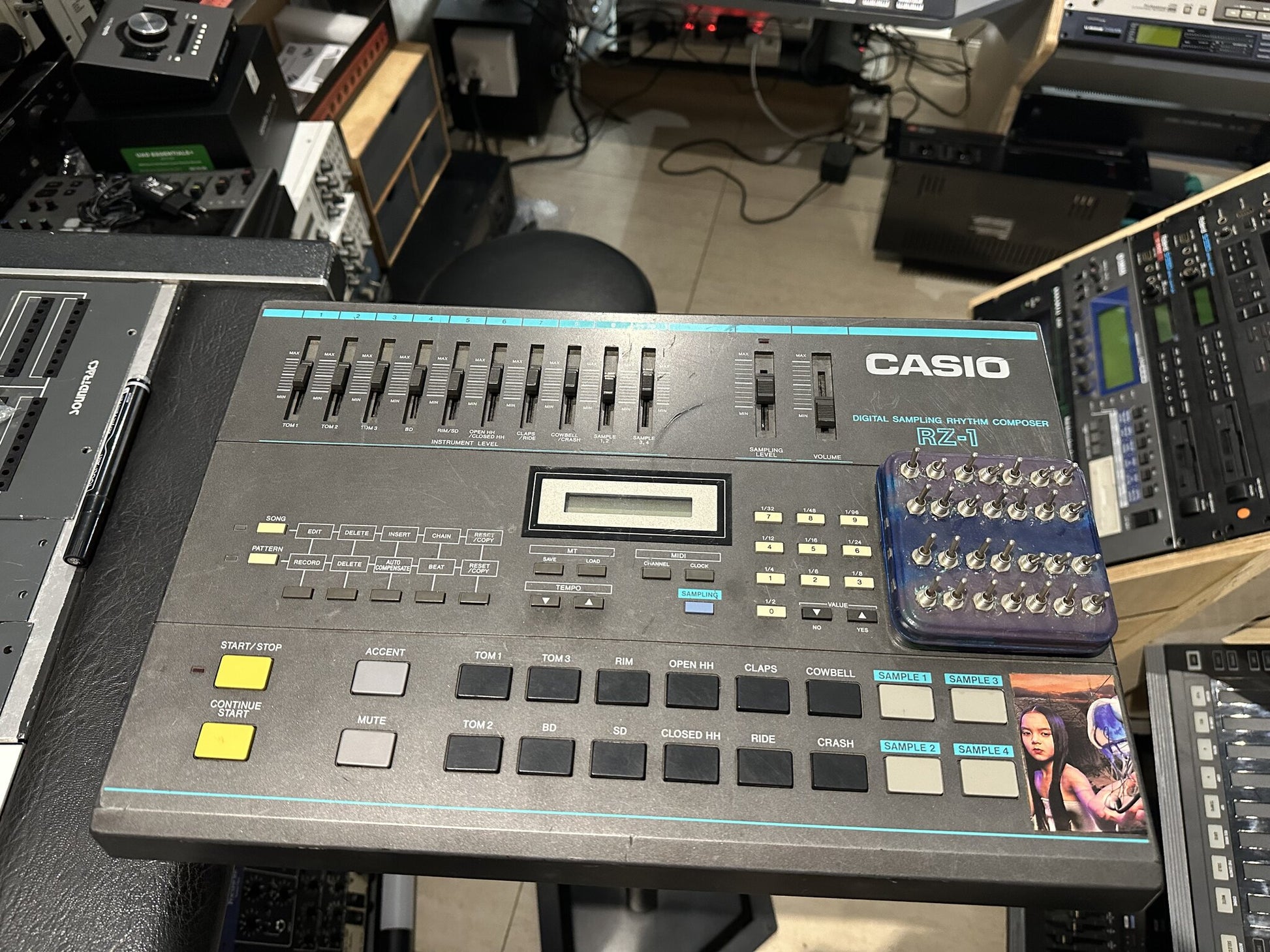 Casio RZ-1 digital sampling rhythm composer drum machine