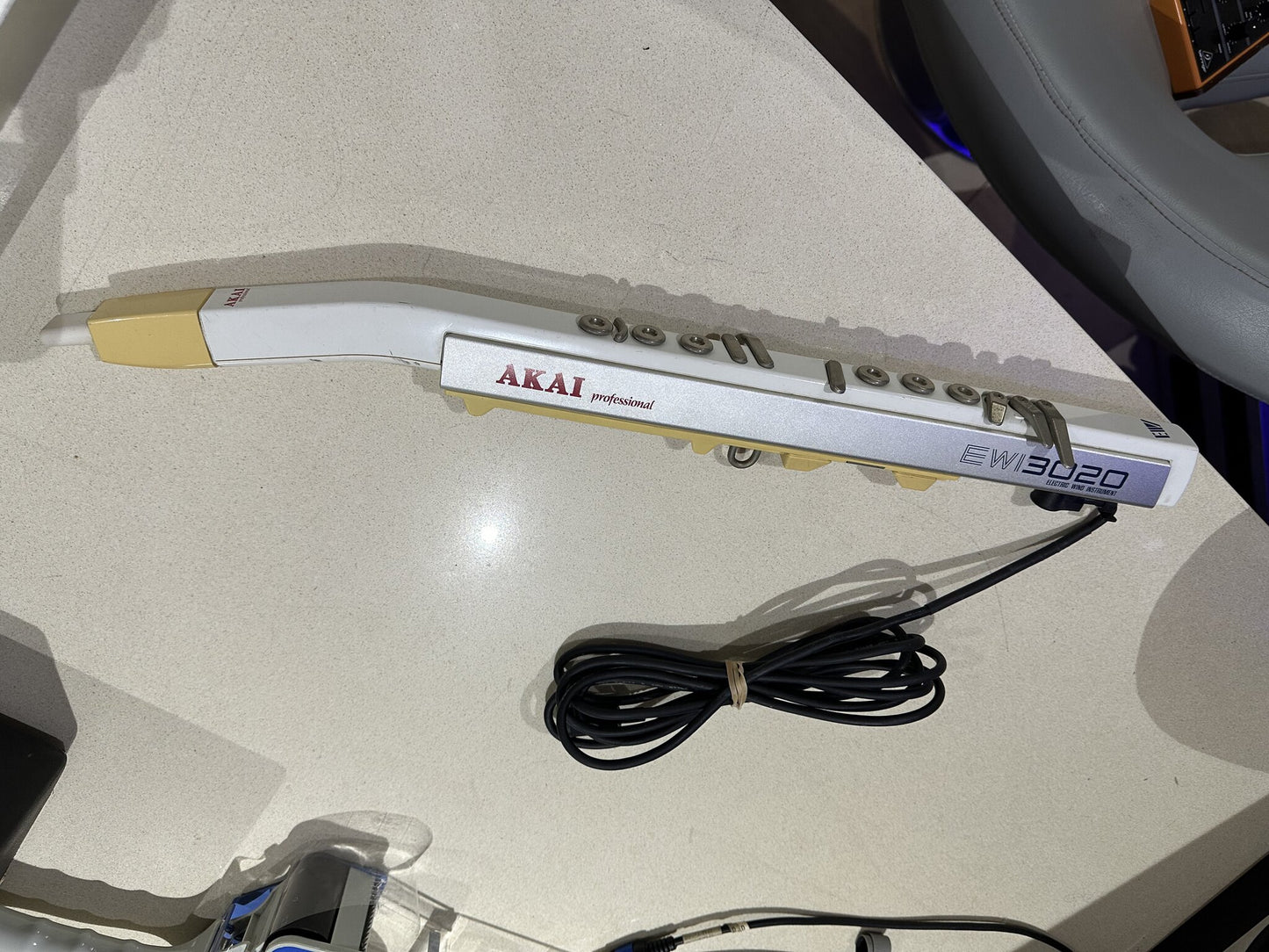 Akai EWI 3020 electronic wind instrument