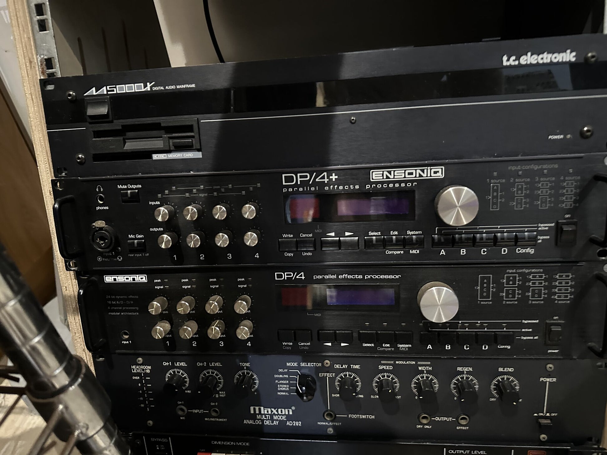 Ensoniq DP/4+ parallel multi-effects processor