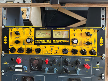 Looptrotter Monster 2 compressor front panel